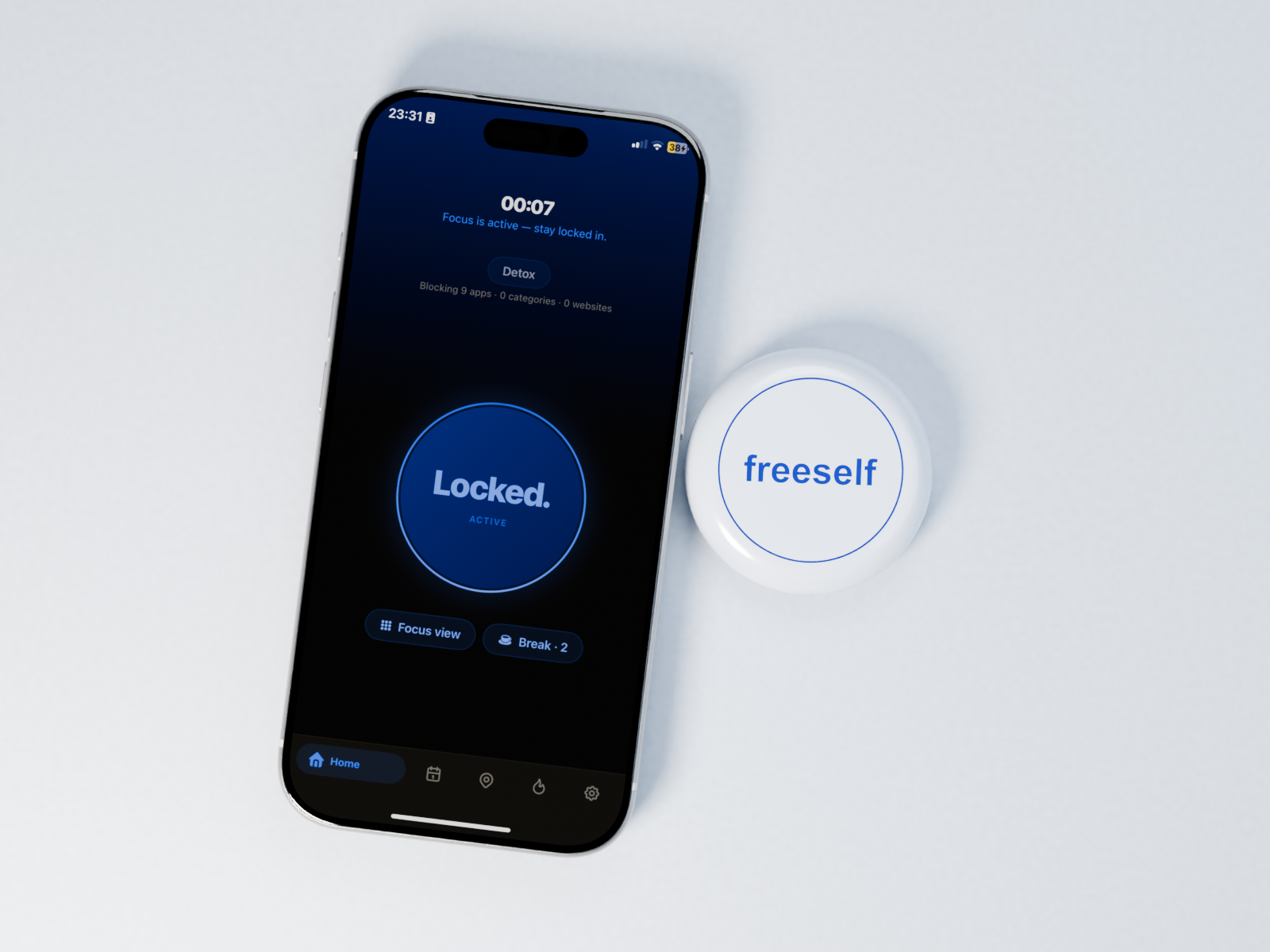 freeself Tag neben einem iPhone